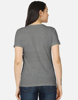 Hang In There Pug Tee | Women's Classic T-Shirt